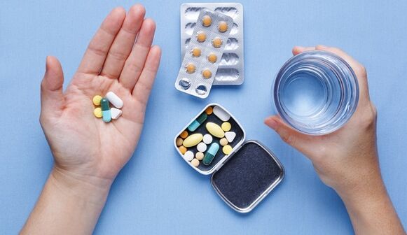 tomar pastillas para los hongos en las uñas de los pies